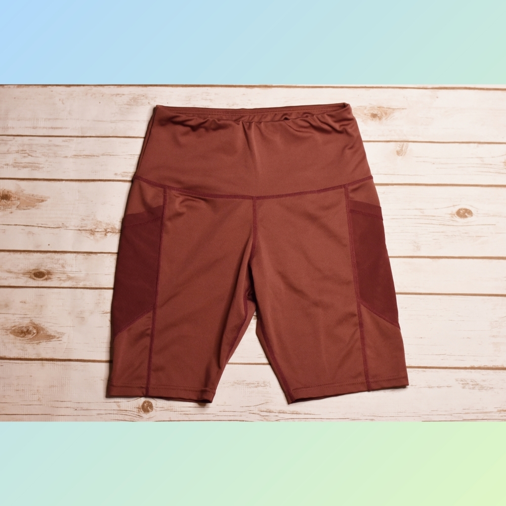 Dyce Active Size M Active Wear Shorts With Pockets